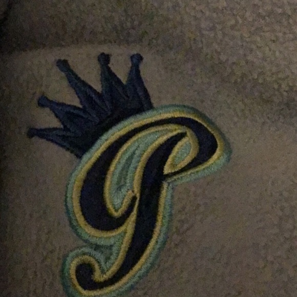 “Girl Thing” Princess robe - Picture 5 of 8